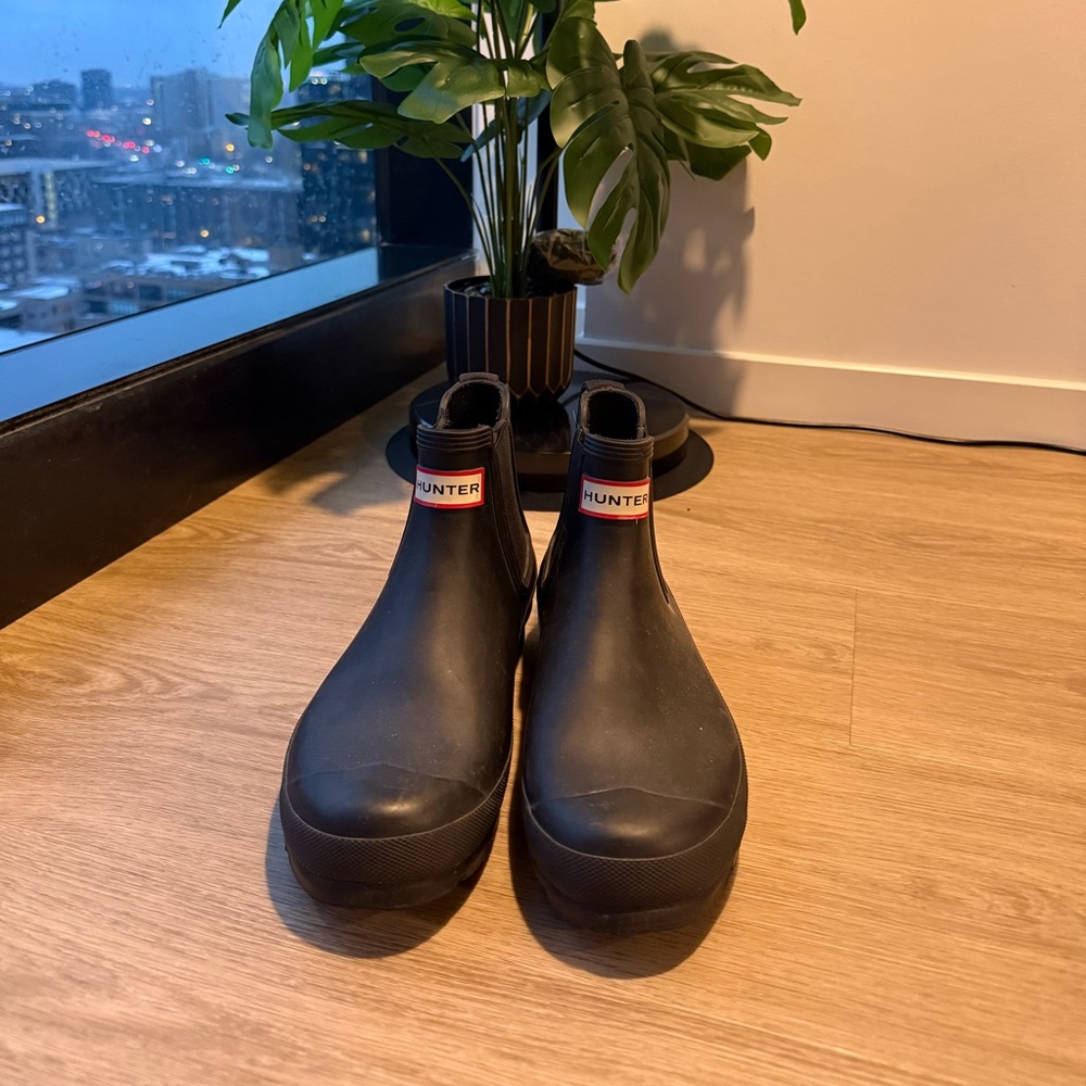 Hunter Classic Black Ankle Boots